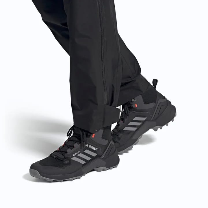 Adidas Men's Terrex Swift R3 Mid GORE-TEX Hiking Shoes Core Black/Grey Three/Solar Red Adidas Adidas Men's Terrex Swift R3 Mid GORE-TEX Hiking Shoes Core Black/Grey Three/Solar Red Adidas