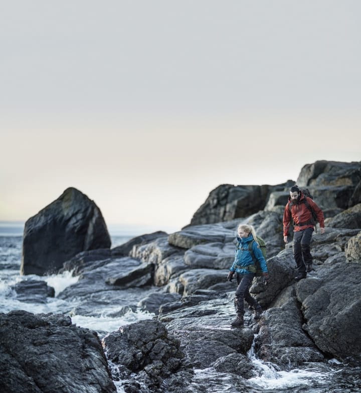 Fjällräven Women's Keb Eco-Shell Jacket Lava Fjällräven