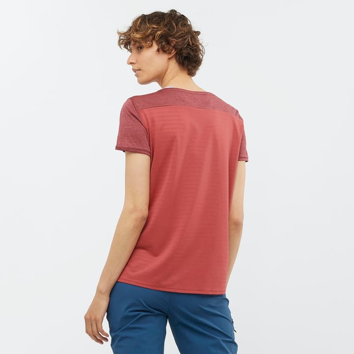 Salomon Women's Outline Summer Tee Cabernet Salomon Salomon Women's Outline Summer Tee Cabernet Salomon