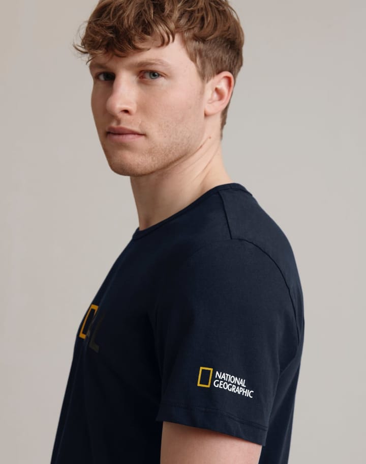 National Geographic FOUNDATION Statement Print T-shirt black National Geographic National Geographic FOUNDATION Statement Print T-shirt black National Geographic