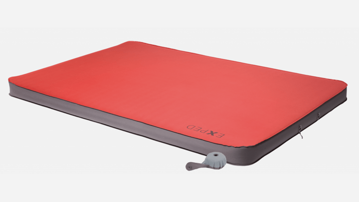 Exped Megamat Duo 10 LW+ Ruby Red Exped Exped Megamat Duo 10 LW+ Ruby Red Exped