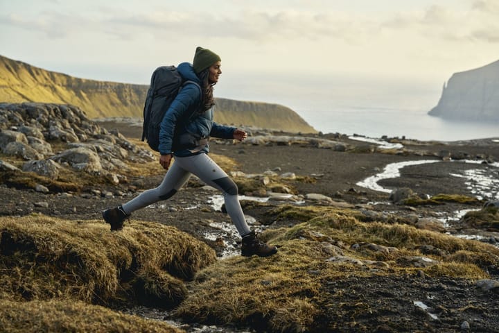 Fjällräven Keb Padded Hoodie W Mountain Blue Fjällräven Fjällräven Keb Padded Hoodie W Mountain Blue Fjällräven