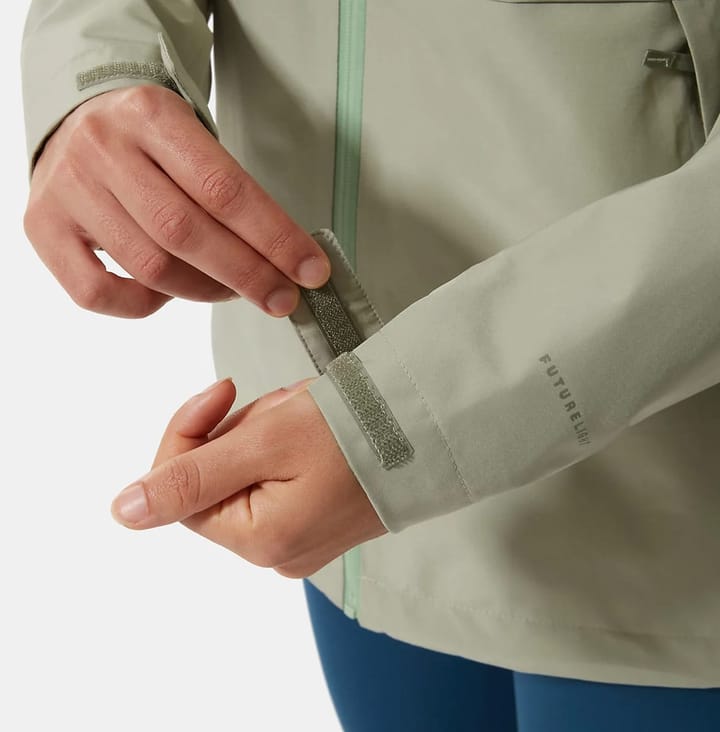 The North Face Women's Dryzzle FututeLight Jacket Tea Green The North Face