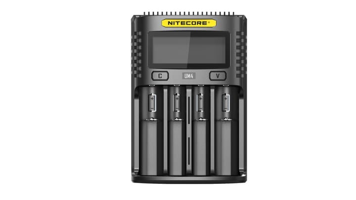 Nitecore UM4 Batterilader Black Nitecore