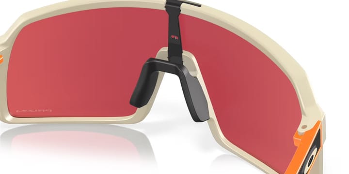 Oakley Sutro Matte Sand/Prizm Snow Sapphire Oakley Oakley Sutro Matte Sand/Prizm Snow Sapphire Oakley