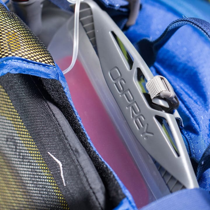 Osprey Escapist 25 Cayenne Red Osprey