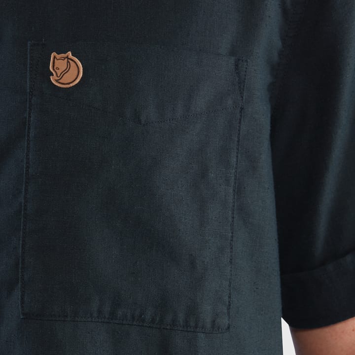 Fjällräven Men's Övik Travel Shirt Short Sleeve Dark Navy Fjällräven
