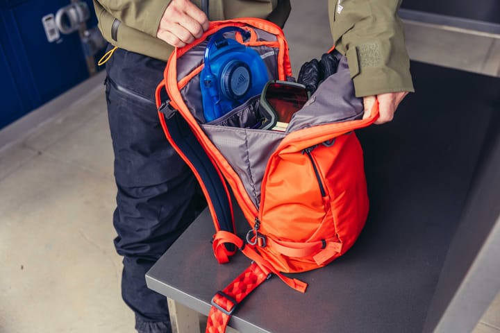 Gregory Unisex Verte 18 M/L Apres Orange Gregory Gregory Unisex Verte 18 M/L Apres Orange Gregory