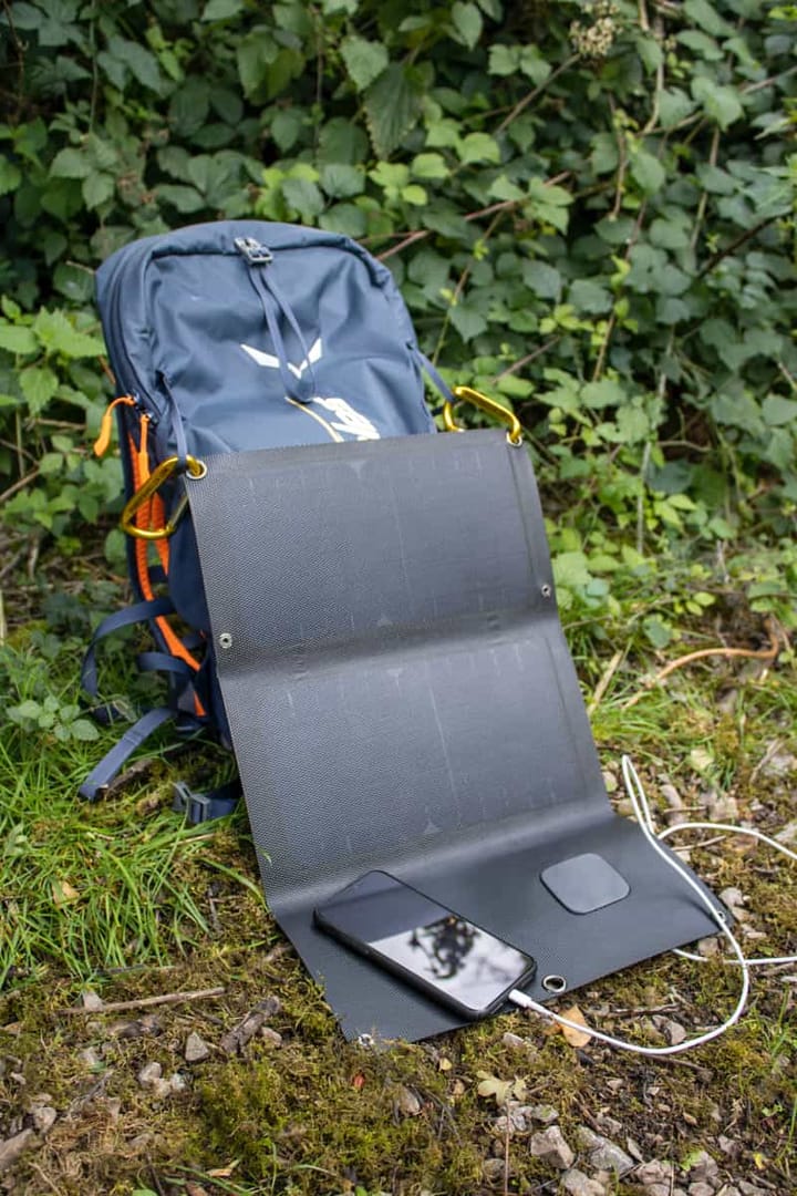 Powertraveller Falcon 12e Black Powertraveller Powertraveller Falcon 12e Black Powertraveller