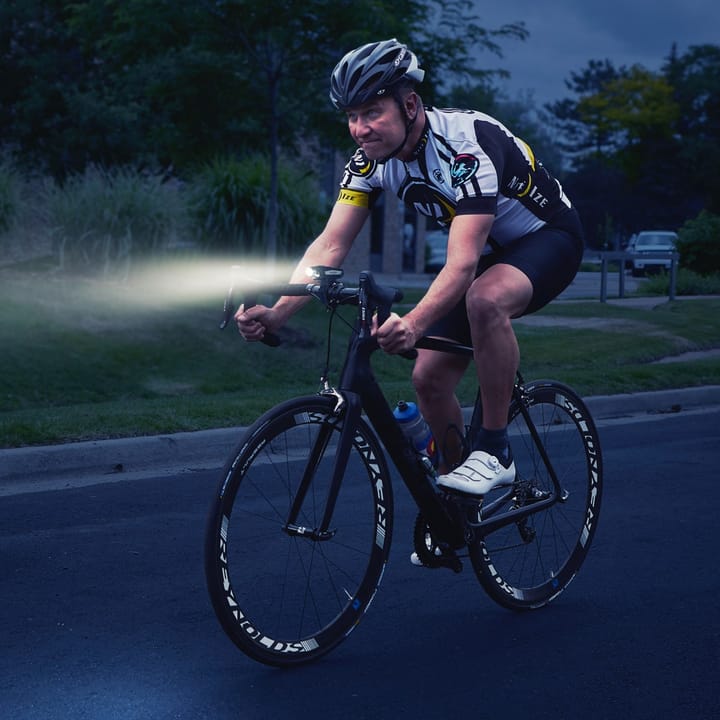 Nite Ize Radiant® 750 Rechg Bike Light Red Nite Ize Nite Ize Radiant® 750 Rechg Bike Light Red Nite Ize
