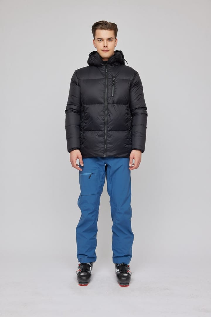 Skogstad M Ustetind Black