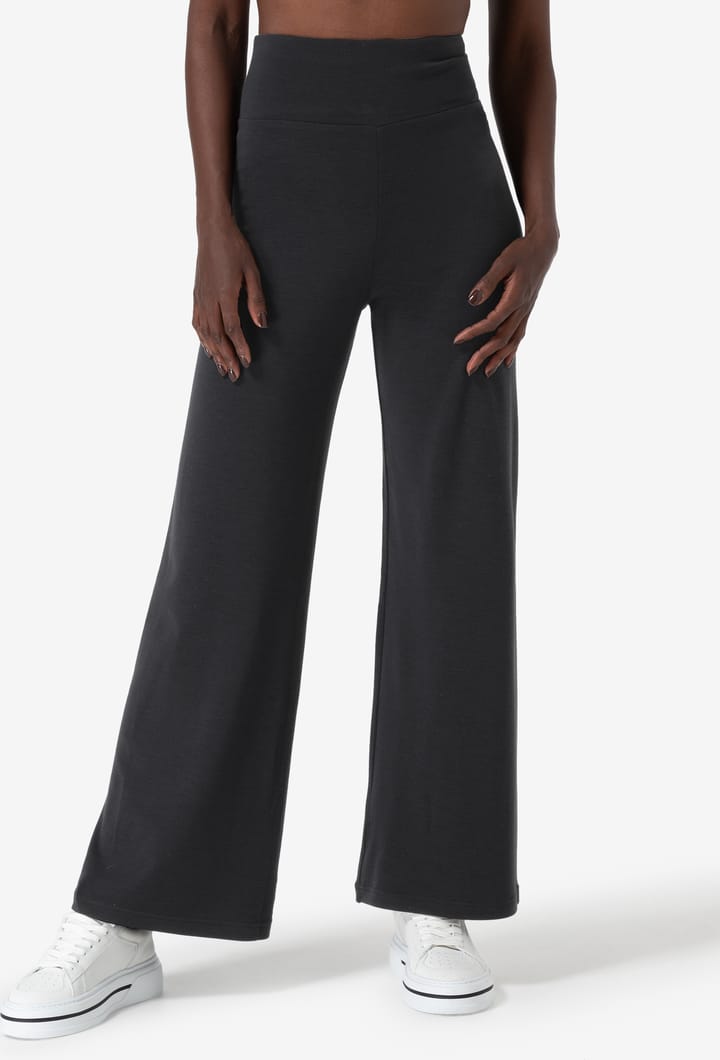 super.natural Women's Comfy Culotte Jet Black super.natural super.natural Women's Comfy Culotte Jet Black super.natural