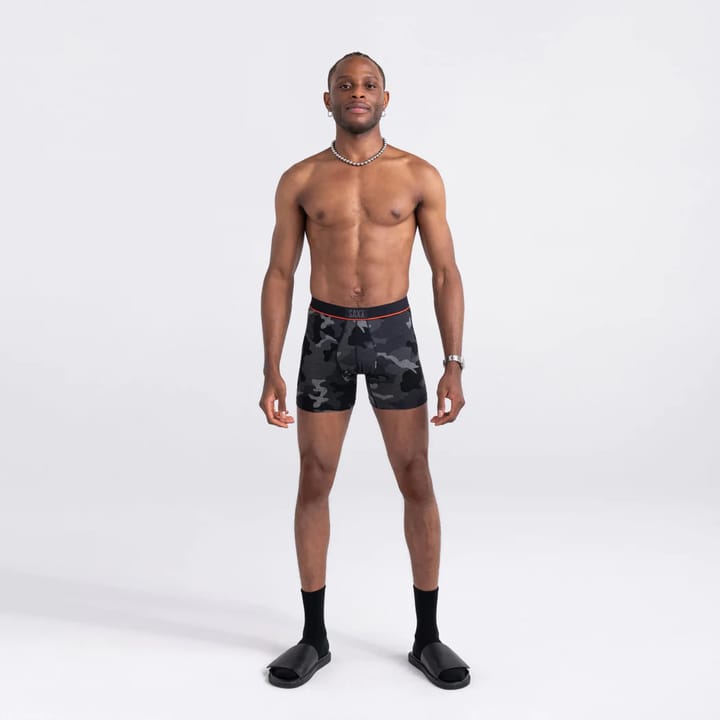 SAXX SAXX VIBE BOXER SUPERSIZE CAMO BLACK SAXX SAXX SAXX VIBE BOXER SUPERSIZE CAMO BLACK SAXX