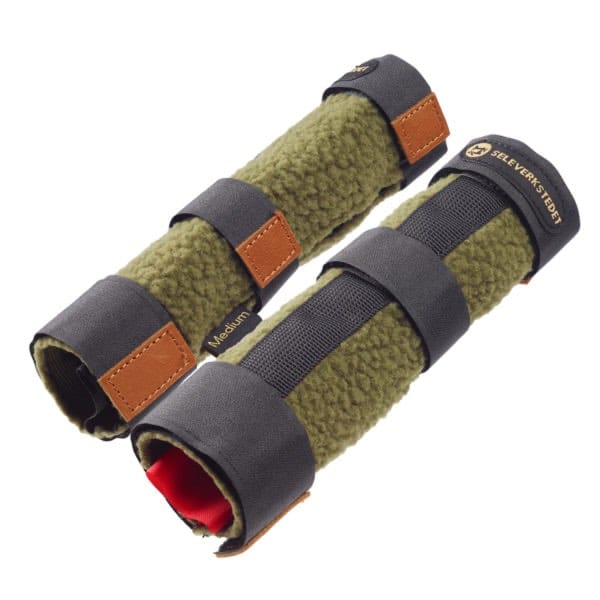 Seleverkstedet Fleece dog leg protector Grønn/brun Seleverkstedet Seleverkstedet Fleece dog leg protector Grønn/brun Seleverkstedet