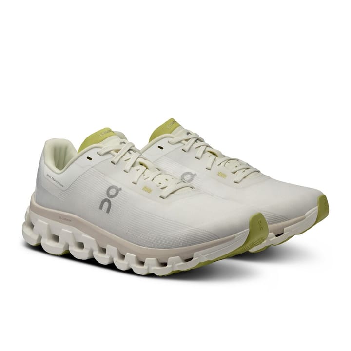 On Women's Cloudflow 4 White - Sand On