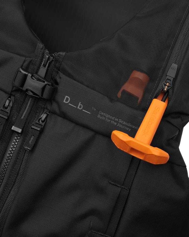 Db Snow Pro Vest 8L Black Out Db Db Snow Pro Vest 8L Black Out Db