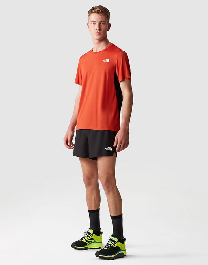 The North Face Men's Lightbright Short Sleeve T-Shirt Rusted Bronze/TNF Black The North Face The North Face Men's Lightbright Short Sleeve T-Shirt Rusted Bronze/TNF Black The North Face