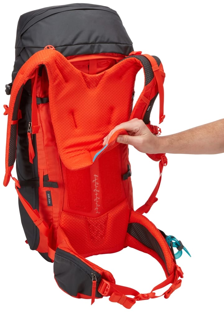 Thule AllTrail Men's Hiking Backpack 45L Obsidian Thule Thule AllTrail Men's Hiking Backpack 45L Obsidian Thule
