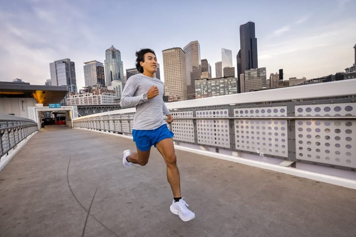 Topo Athletic Specter M White / Grey Topo Athletic