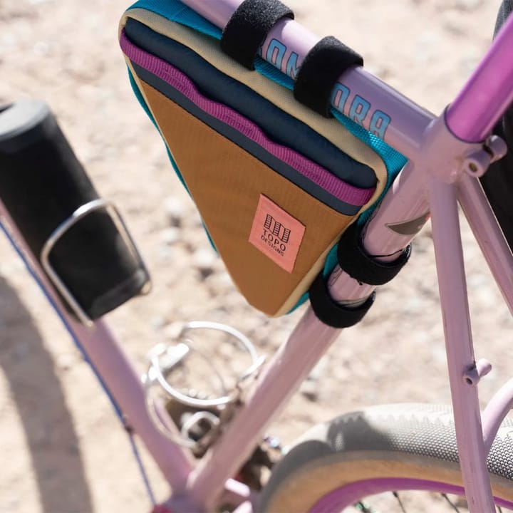 Topo Designs Topo Frame Mike Bag Olive/Clay Topo Designs Topo Designs Topo Frame Mike Bag Olive/Clay Topo Designs