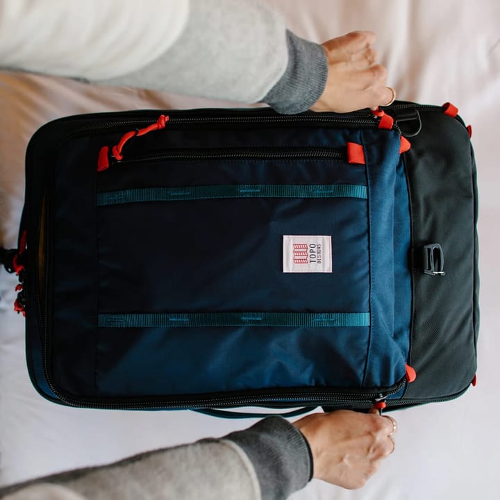Topo Designs Topo Global Travel Bag Navy/Navy Topo Designs Topo Designs Topo Global Travel Bag Navy/Navy Topo Designs