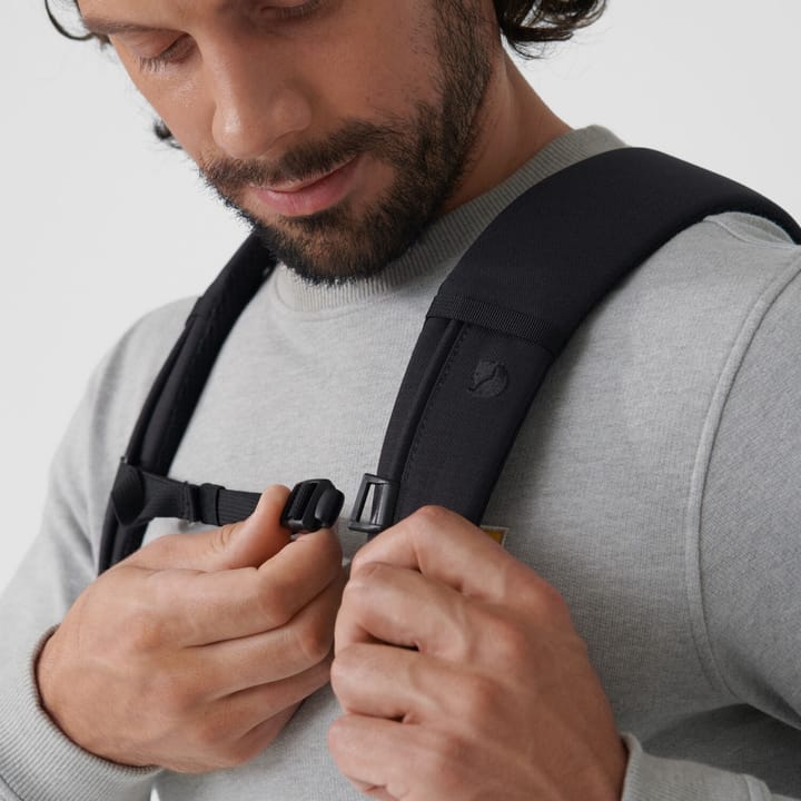Fjällräven Ulvö Rolltop 30 Black Fjällräven