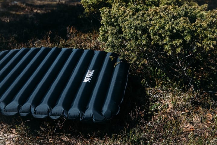 Urberg Airmat Pump Midnight Urberg Urberg Airmat Pump Midnight Urberg