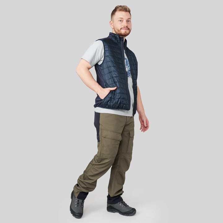 Urberg Eidsvåg Hybrid Vest Men Midnight Navy Urberg Urberg Eidsvåg Hybrid Vest Men Midnight Navy Urberg
