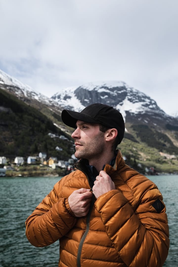 Urberg Men's Hjelle LT Down Jacket Midnight Navy Urberg Urberg Men's Hjelle LT Down Jacket Midnight Navy Urberg
