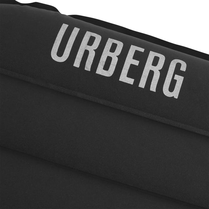 Urberg Insulated Airmat Vertical Channels Jet Black  One Size Urberg