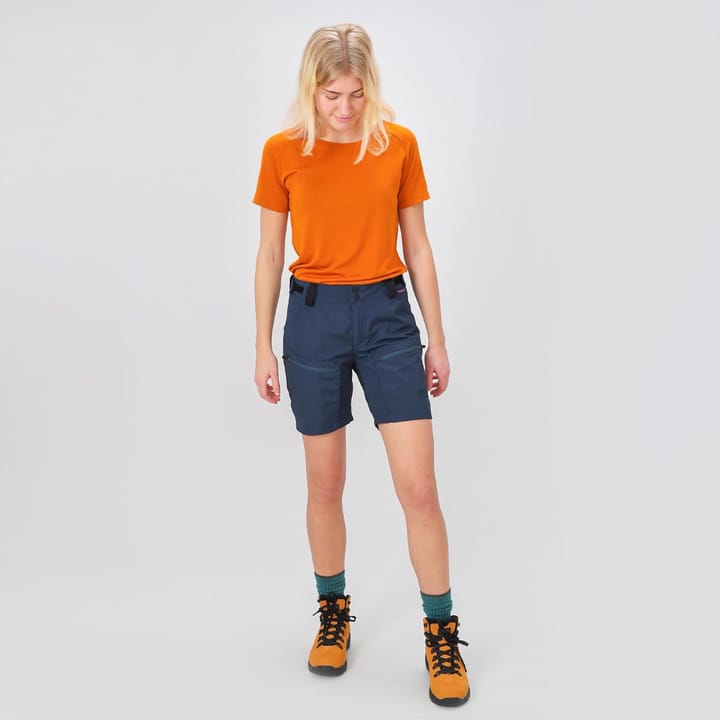 Urberg Women's Liabygda Hiking Shorts Midnight Navy Urberg Urberg Women's Liabygda Hiking Shorts Midnight Navy Urberg