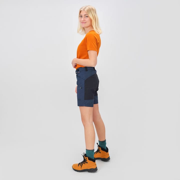 Urberg Women's Liabygda Hiking Shorts Midnight Navy Urberg Urberg Women's Liabygda Hiking Shorts Midnight Navy Urberg