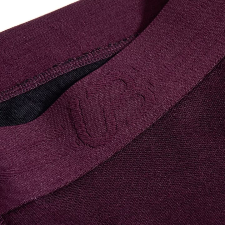 Urberg Merino-Bamboo Base Layer Pant Wmn Potent Purple Urberg Urberg Merino-Bamboo Base Layer Pant Wmn Potent Purple Urberg