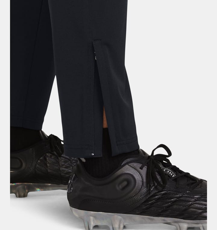 Under Armour Men's UA Ch. Pique Pant Black Under Armour Under Armour Men's UA Ch. Pique Pant Black Under Armour