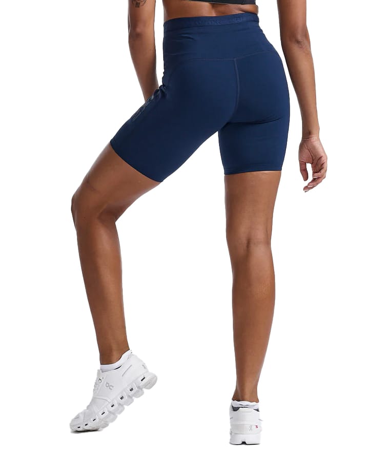 2XU Women's Form Stash Hi-Rise Bike Short MIDNIGHT/MIDNIGHT 2XU