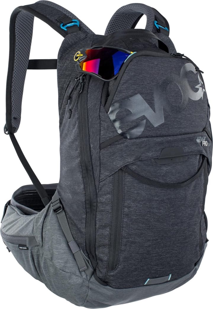 Evoc Trail Pro 16 Black - Carbon Grey EVOC Evoc Trail Pro 16 Black - Carbon Grey EVOC