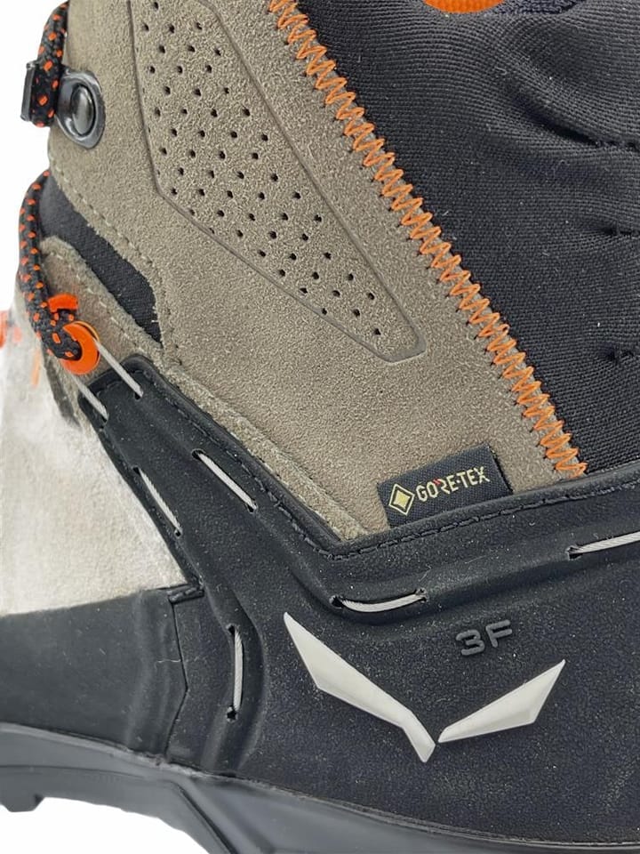 Salewa Mtn Trainer Mid GTX M Onyx/Black Salewa Salewa Mtn Trainer Mid GTX M Onyx/Black Salewa