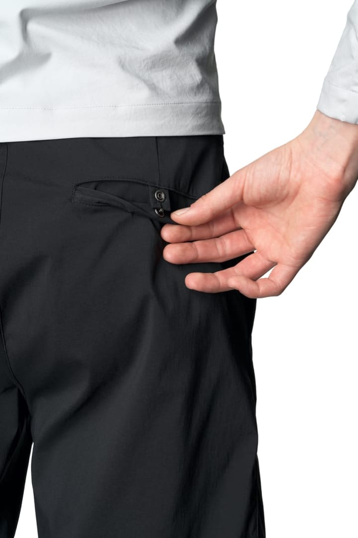 Houdini W's Wadi Shorts True Black Houdini Sportswear Houdini W's Wadi Shorts True Black Houdini Sportswear