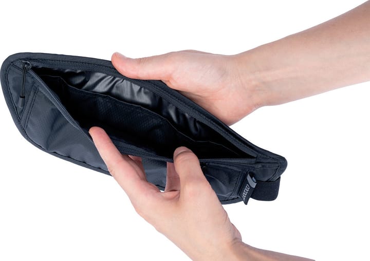 Cocoon Travel Waist Wallet Phantom Black Cocoon