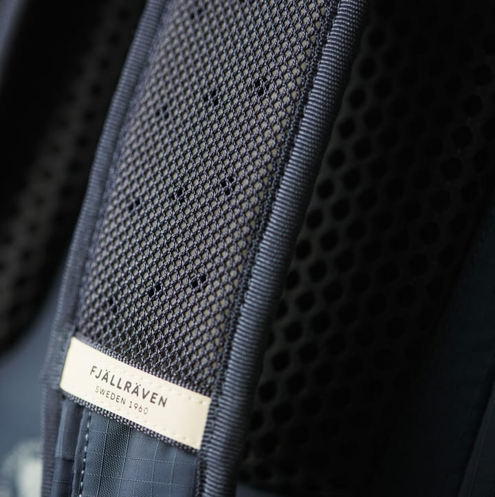 Fjällräven Abisko Hike 35 M/L Black Fjällräven