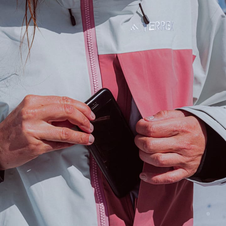 Adidas Women's Terrex MYSHELTER 3-Layer GORE-TEX Snow Jacket Legink Adidas Adidas Women's Terrex MYSHELTER 3-Layer GORE-TEX Snow Jacket Legink Adidas