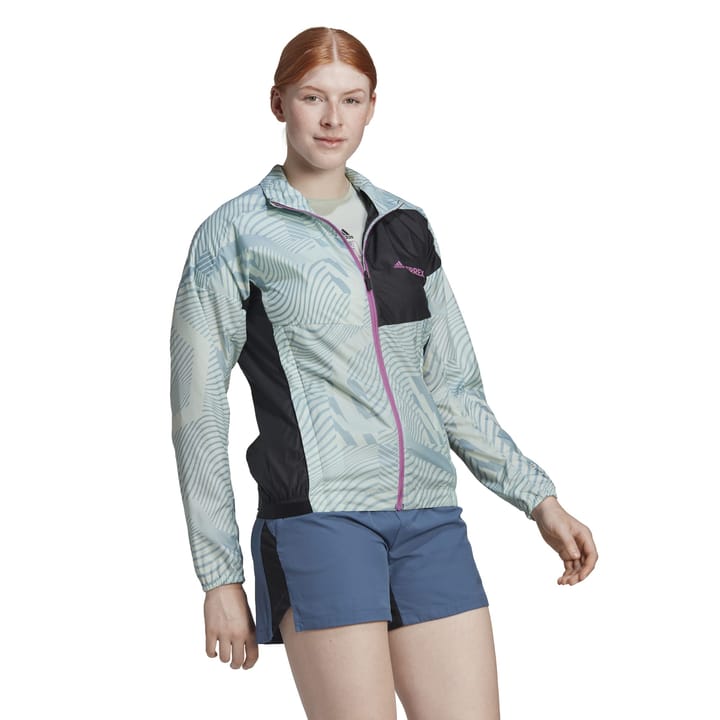 Women's Terrex Trail Running Printed Wind Jacket LINGRN/MAGGRE Adidas