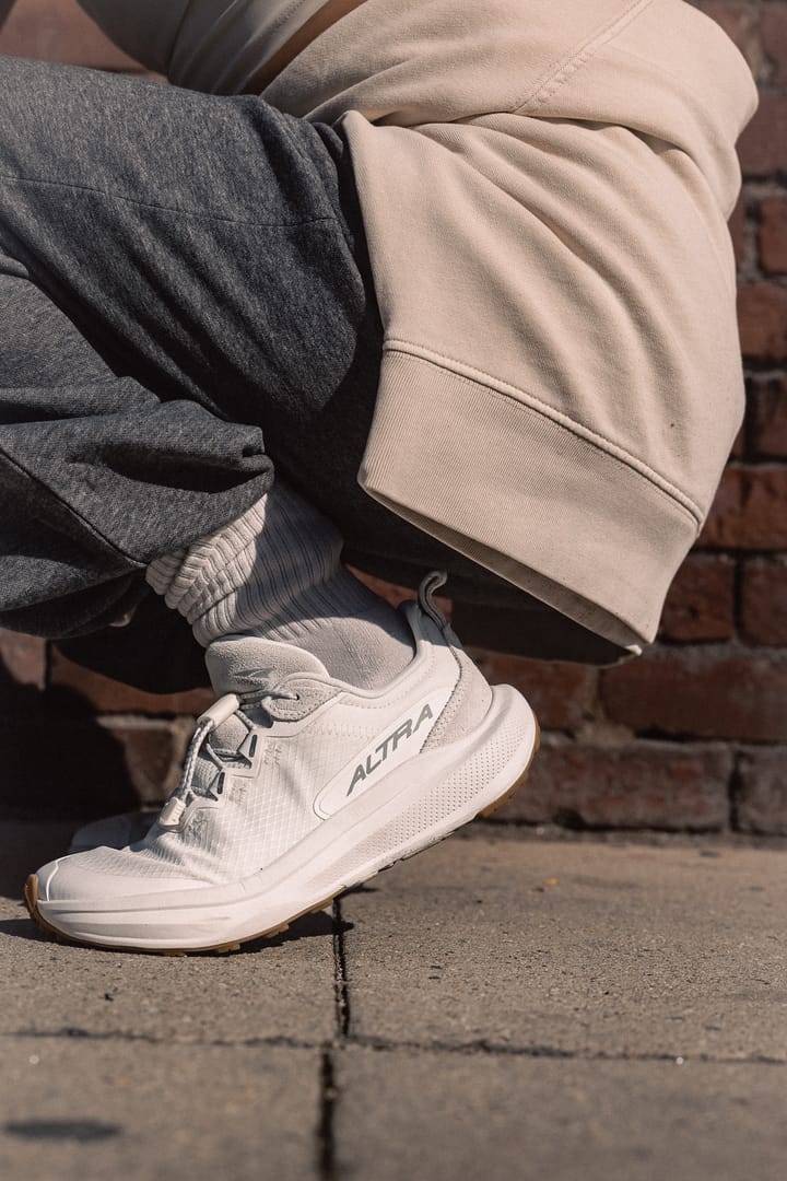 Altra Women's Voyager White Altra