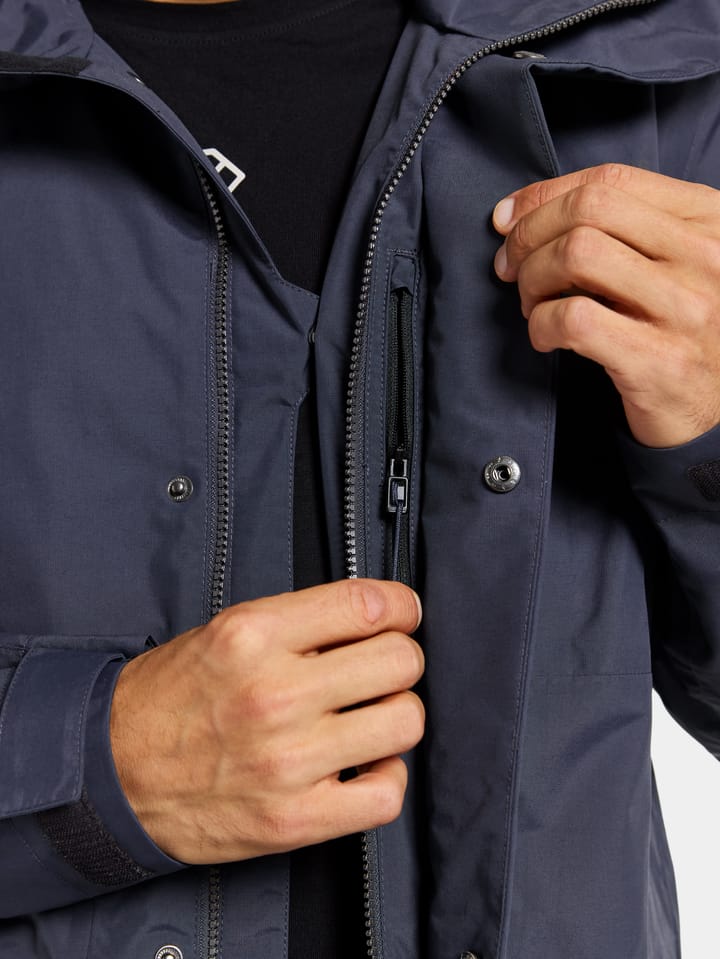 Didriksons Men's Andreas Parka 2 Dark Night Blue Didriksons Didriksons Men's Andreas Parka 2 Dark Night Blue Didriksons