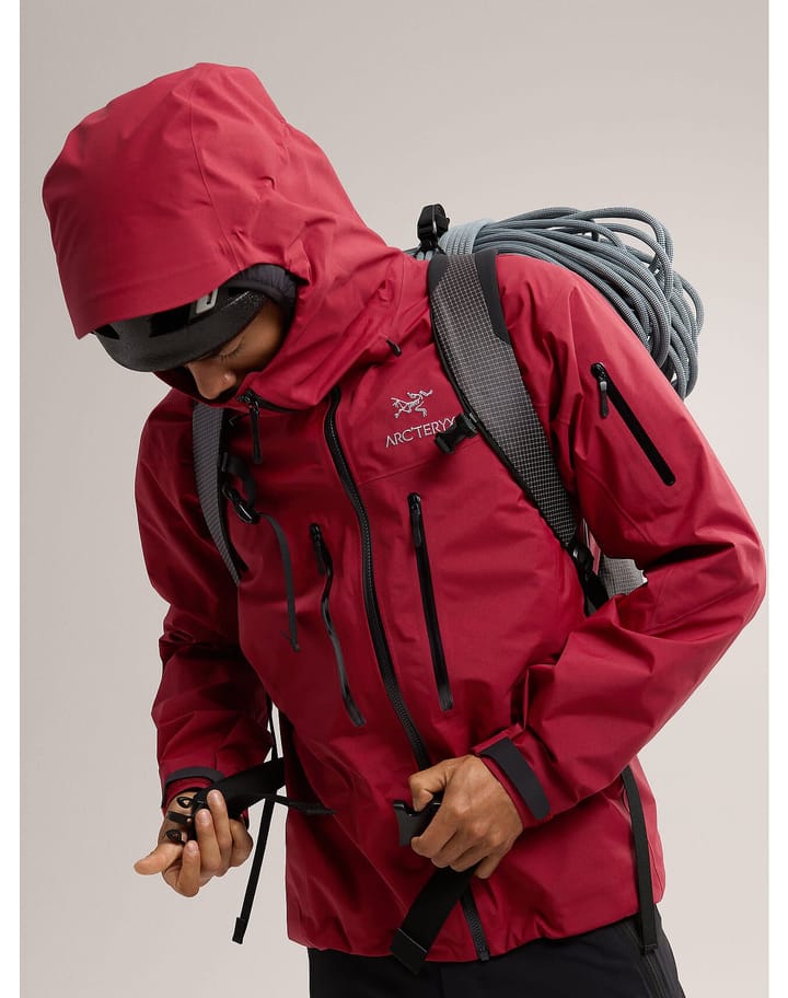 Arc'teryx Men's Alpha SV Jacket Bordeaux Arc'teryx