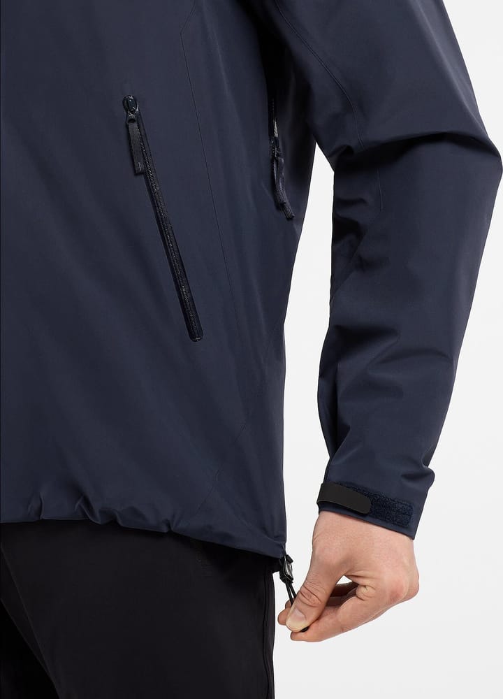 Arc'teryx Men's Beta LT Jacket Black Sapphire Arc'teryx