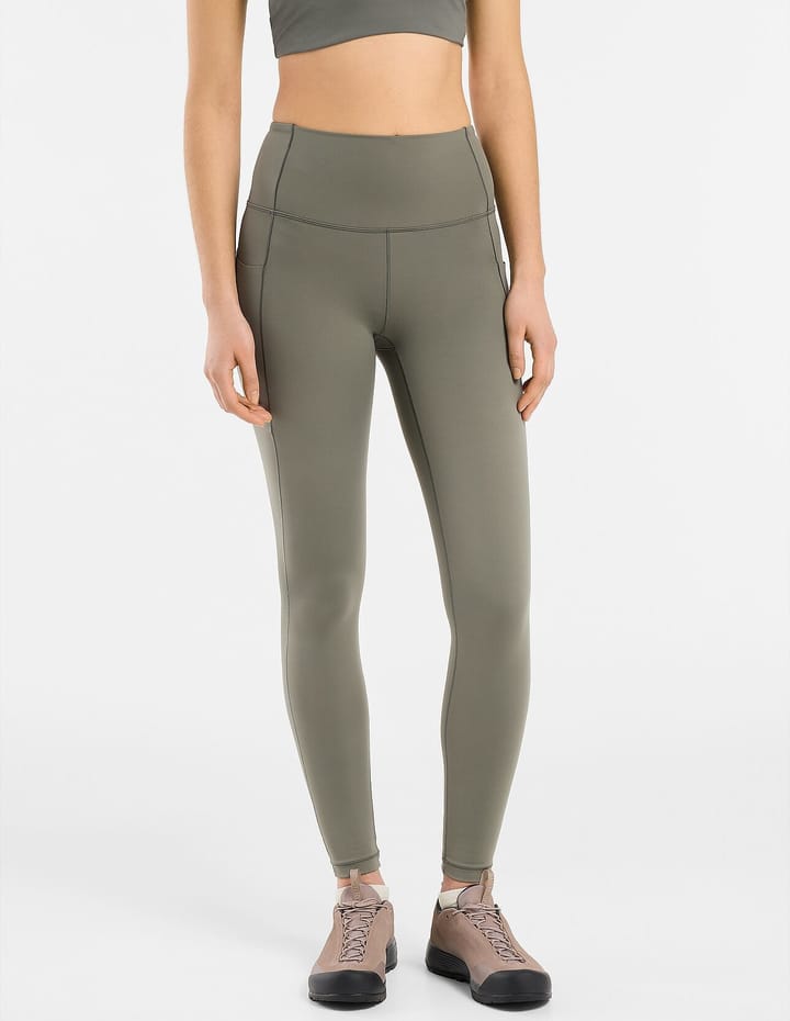 Arc'teryx Women's Essent High-Rise Legging 26" Forage Arc'teryx Arc'teryx Women's Essent High-Rise Legging 26" Forage Arc'teryx