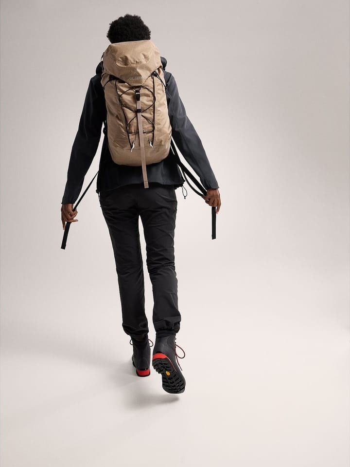 Arc'teryx Women's Gamma Heavyweight Hoody Black Arc'teryx