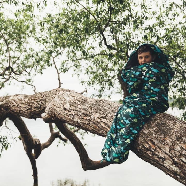 Arctic Tern Kids Dot Sleeping Bag Green Arctic Tern Arctic Tern Kids Dot Sleeping Bag Green Arctic Tern
