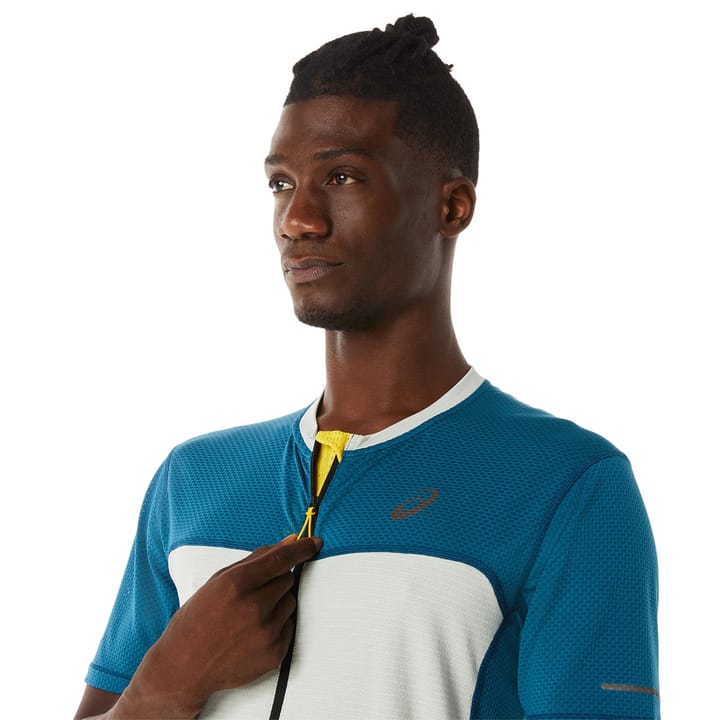 Asics Men's Fujitrail Short Sleeve Top Ink Teal/Light Sage Asics